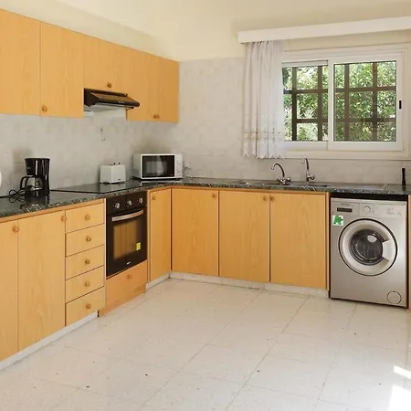Victoria Coral Bay Apartment *